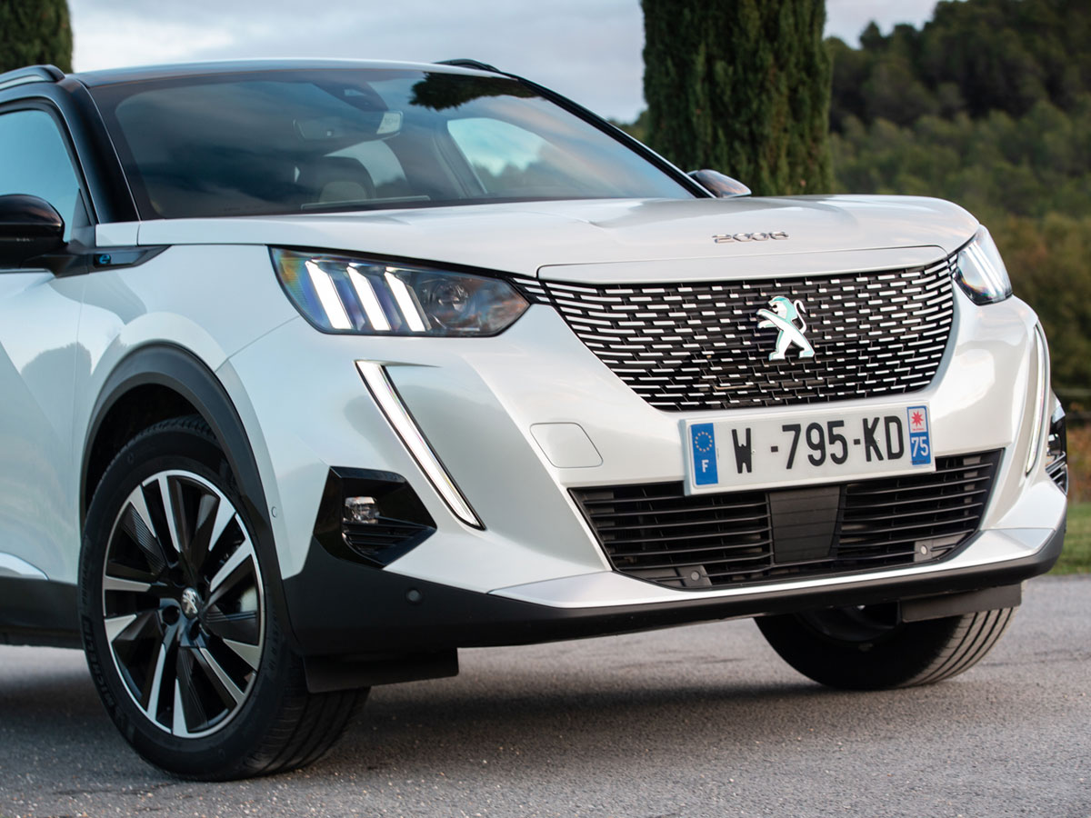 Peugeot e-2008 2020