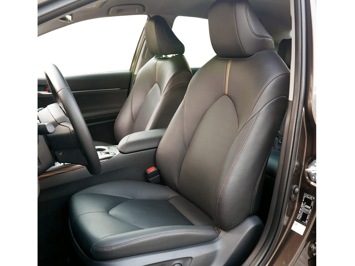 Prueba Toyota Camry 220H Luxury 2019