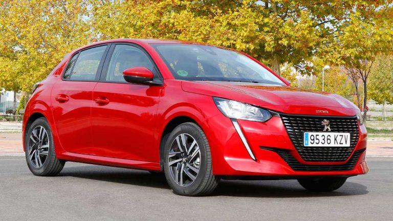 peugeot 208 2020 interior