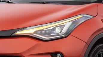 toyota c-hr 2020 faros led
