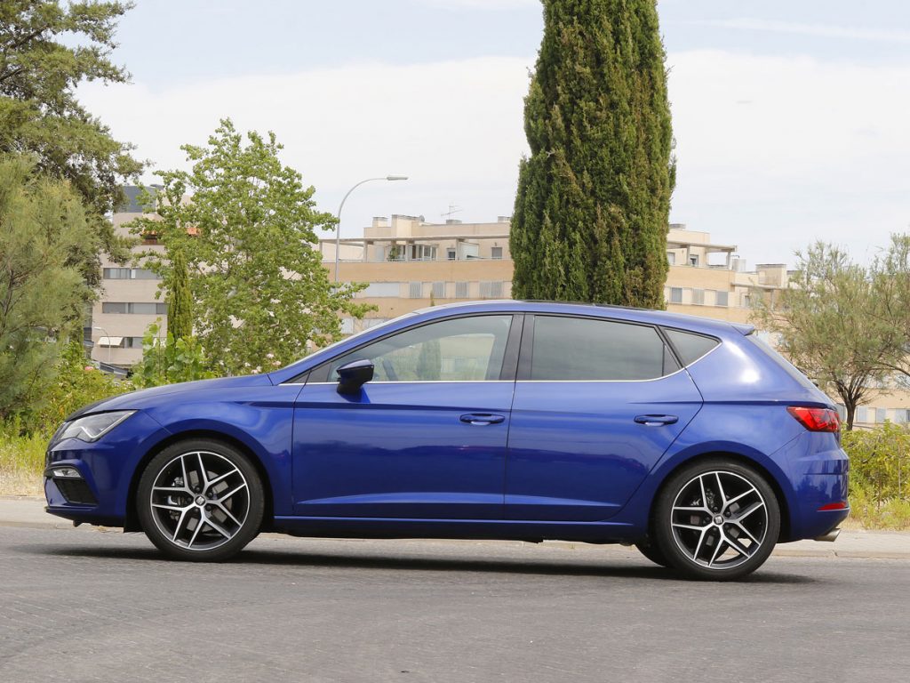 Comparativa SEAT León vs Renault Megane