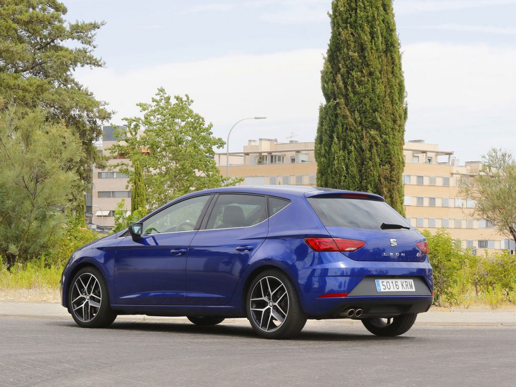 Comparativa SEAT León vs Renault Megane