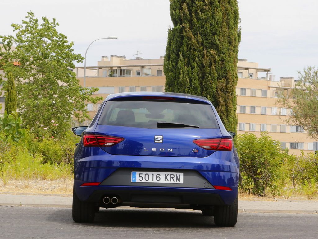 Comparativa SEAT León vs Renault Megane