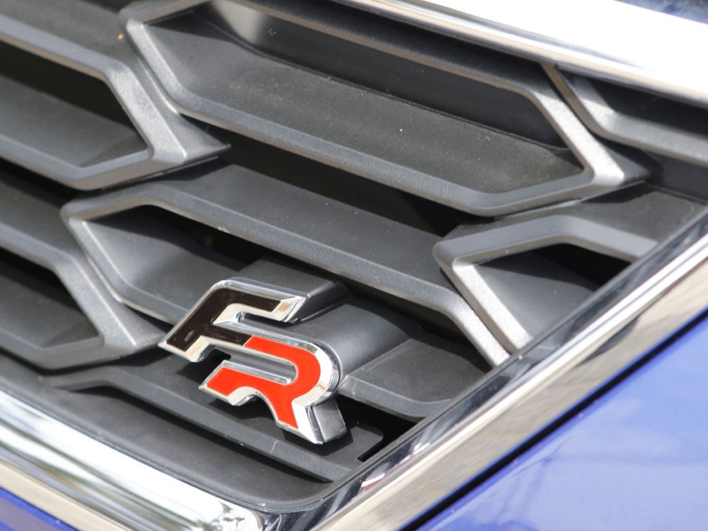 Comparativa SEAT León vs Renault Megane