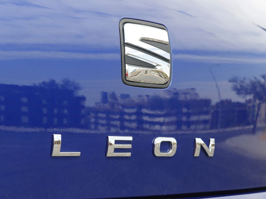 Comparativa SEAT León vs Renault Megane