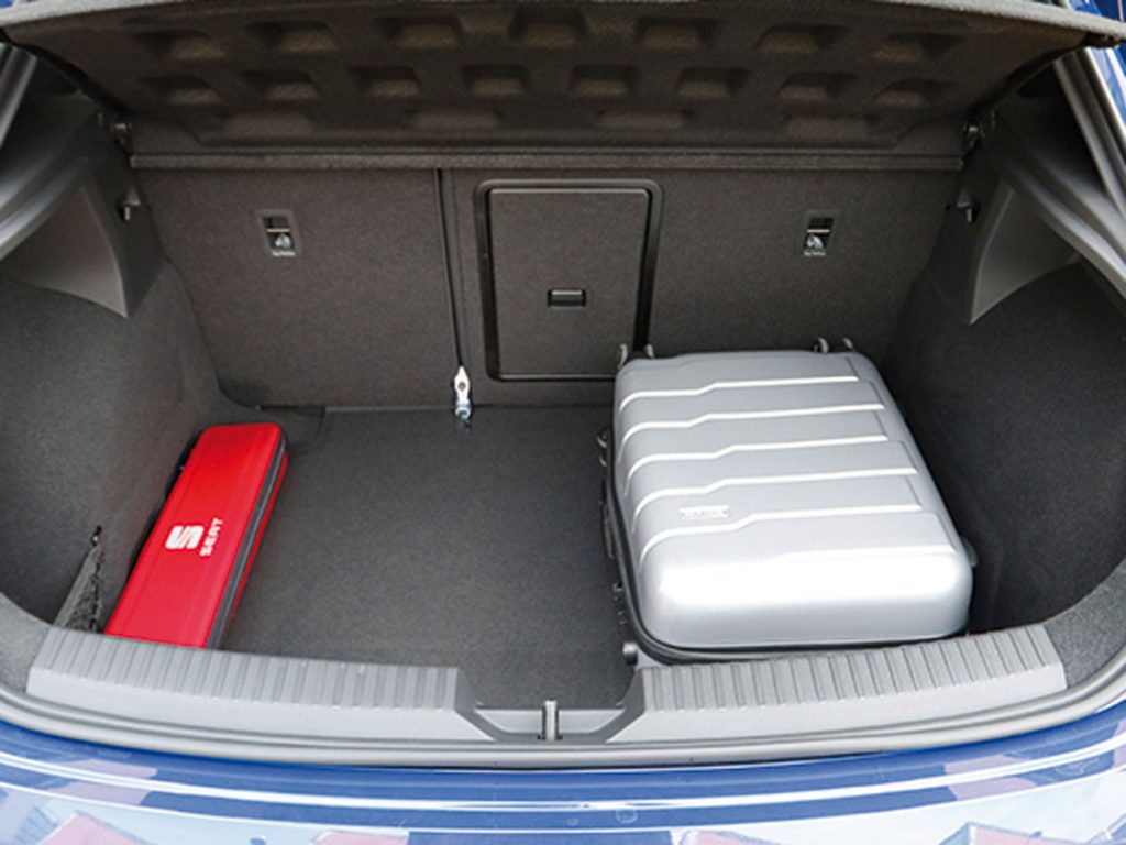 Comparativa SEAT León vs Renault Megane