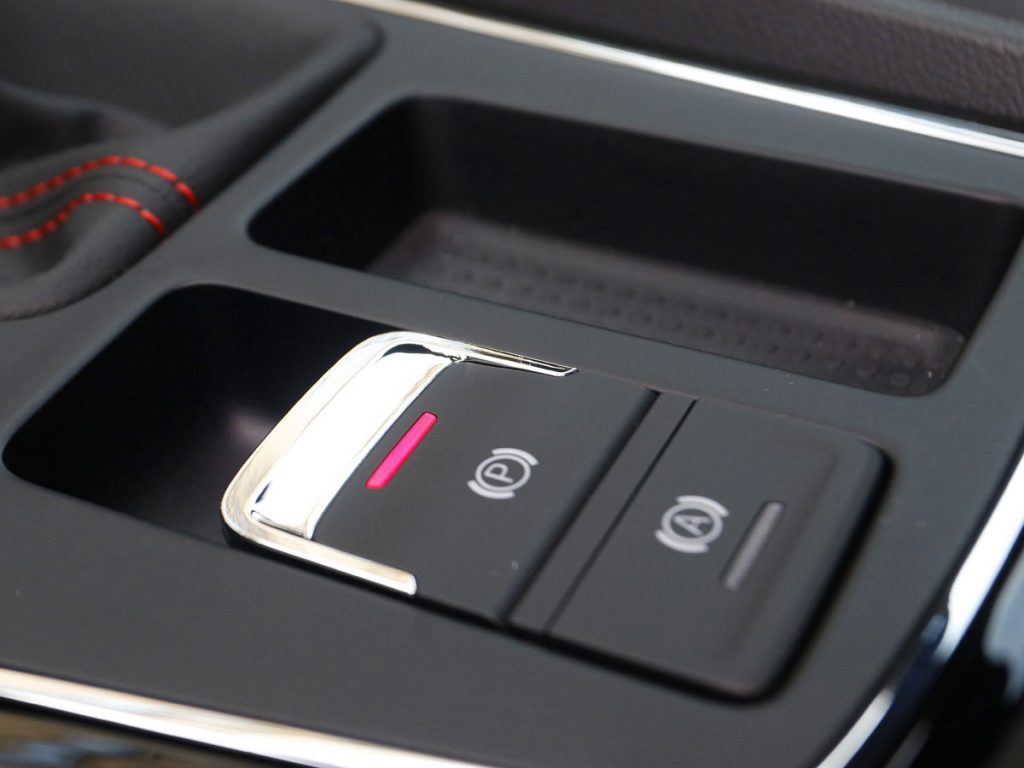 Comparativa SEAT León vs Renault Megane