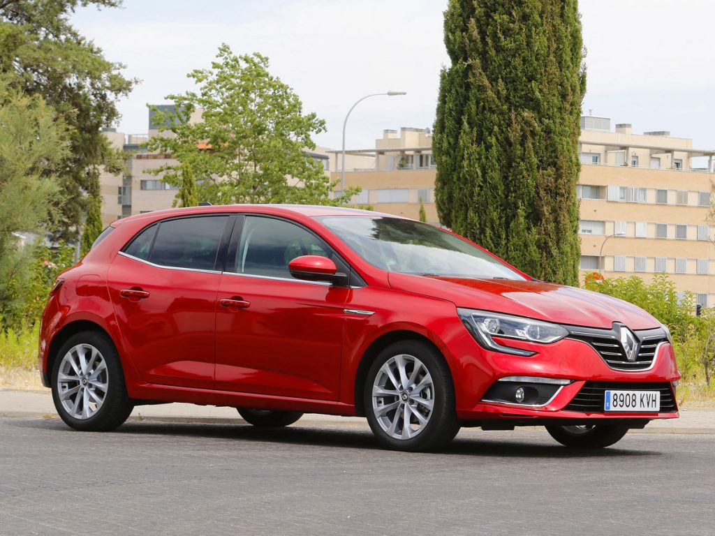 Comparativa SEAT León vs Renault Megane