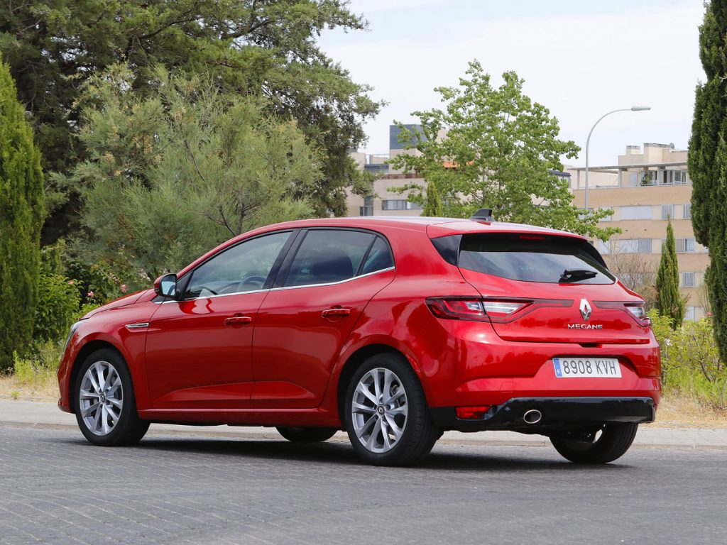 Comparativa SEAT León vs Renault Megane