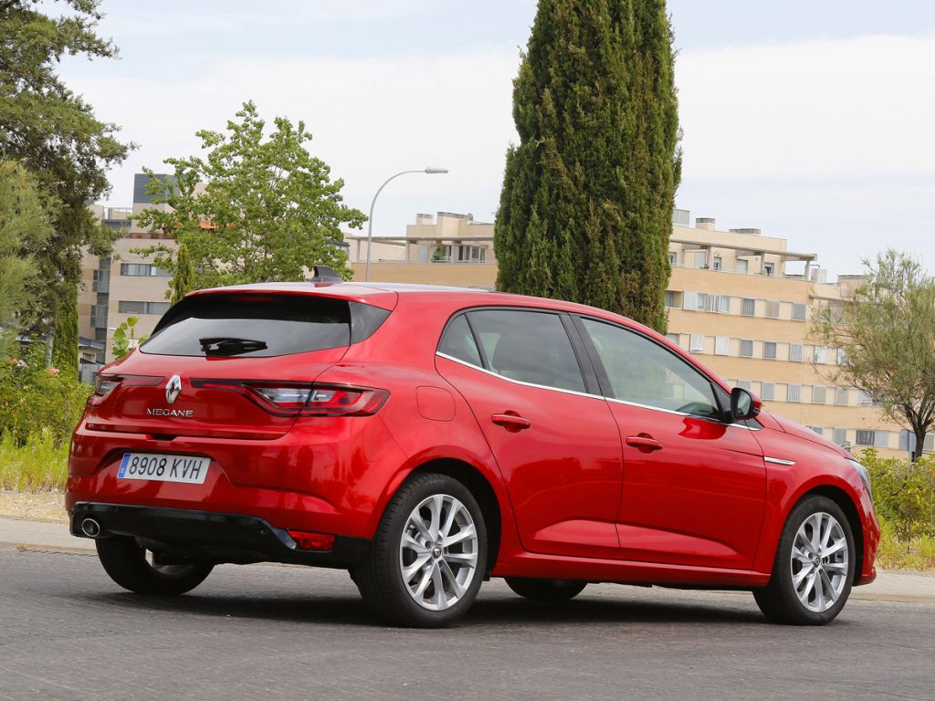 Comparativa SEAT León vs Renault Megane