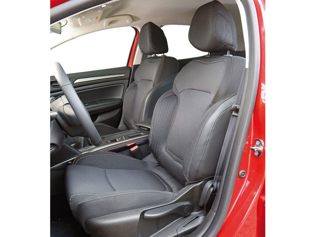 Comparativa SEAT León vs Renault Megane