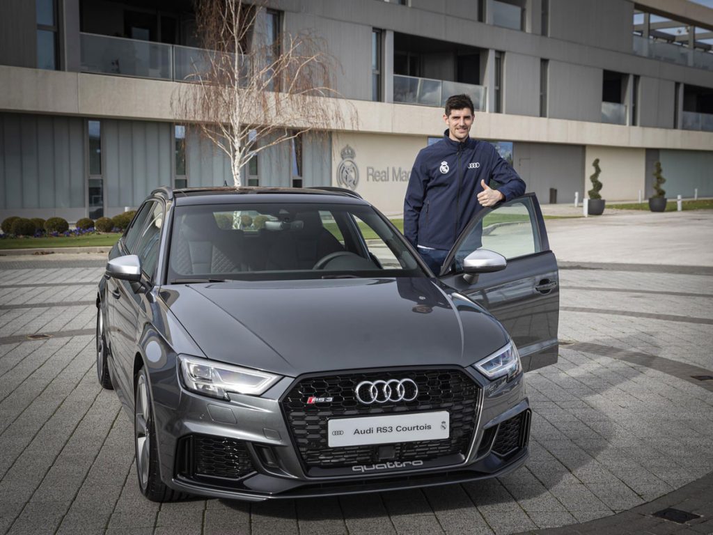 Entrega Audi a plantilla Real Madrid