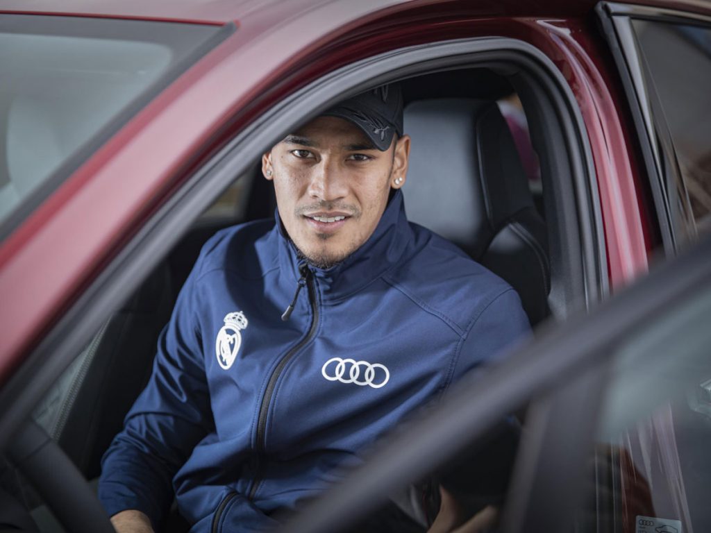 Entrega Audi a plantilla Real Madrid