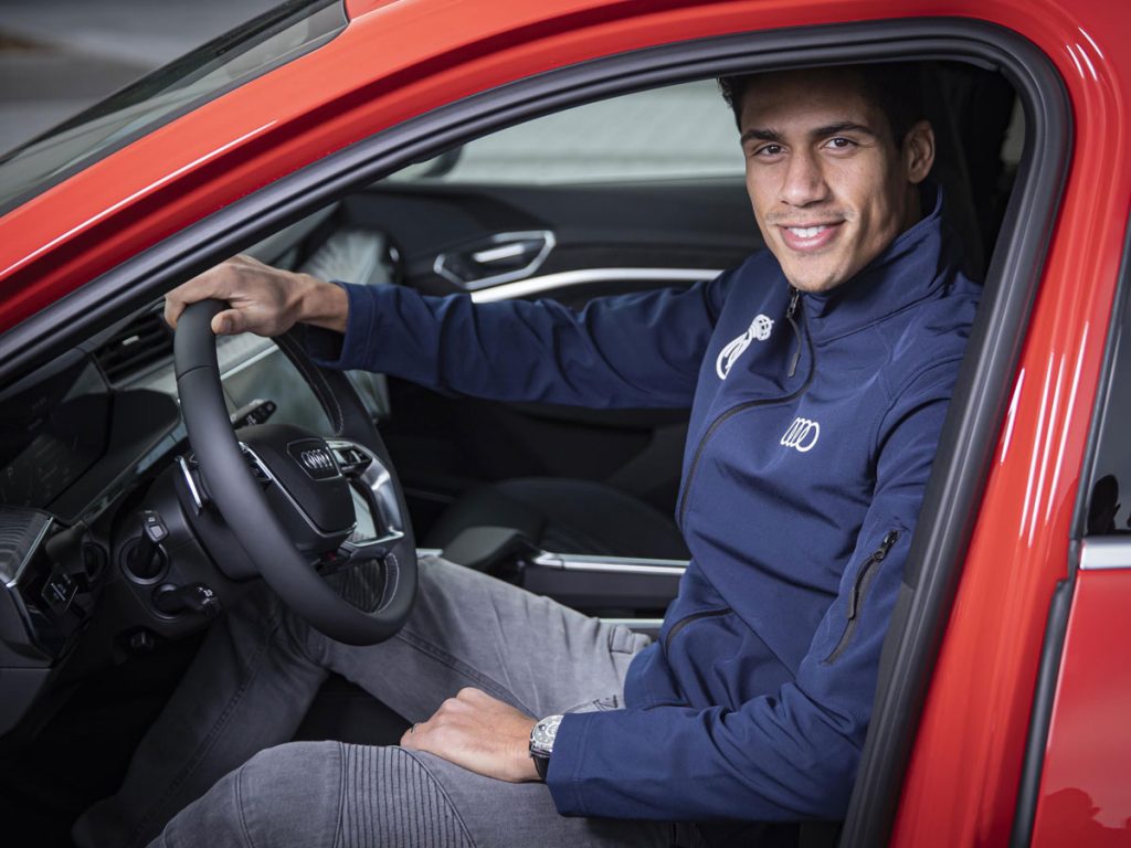 Entrega Audi a plantilla Real Madrid