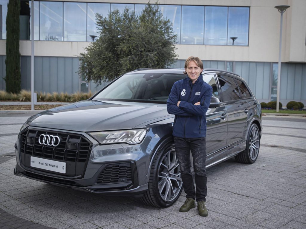 Entrega Audi a plantilla Real Madrid