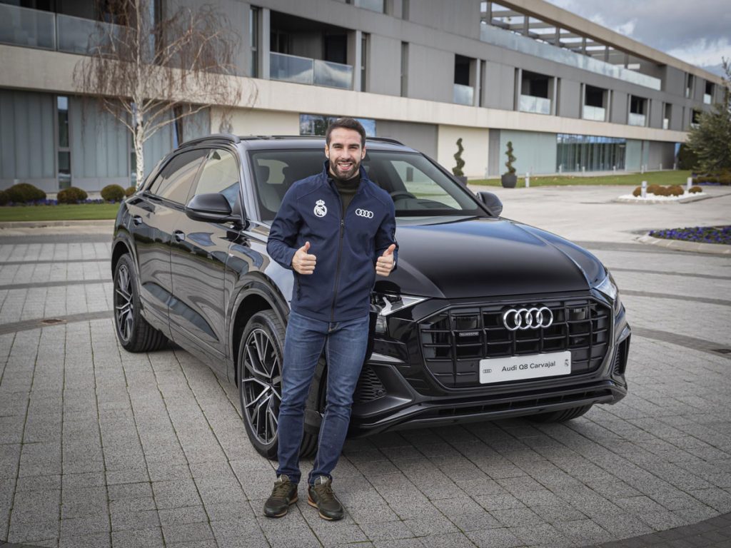 Entrega Audi a plantilla Real Madrid