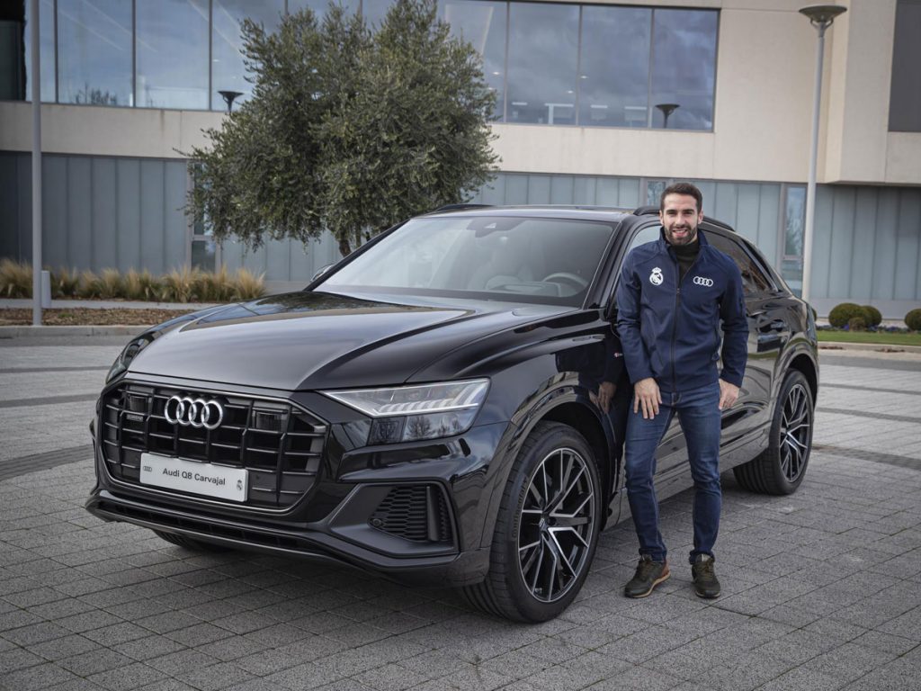 Entrega Audi a plantilla Real Madrid