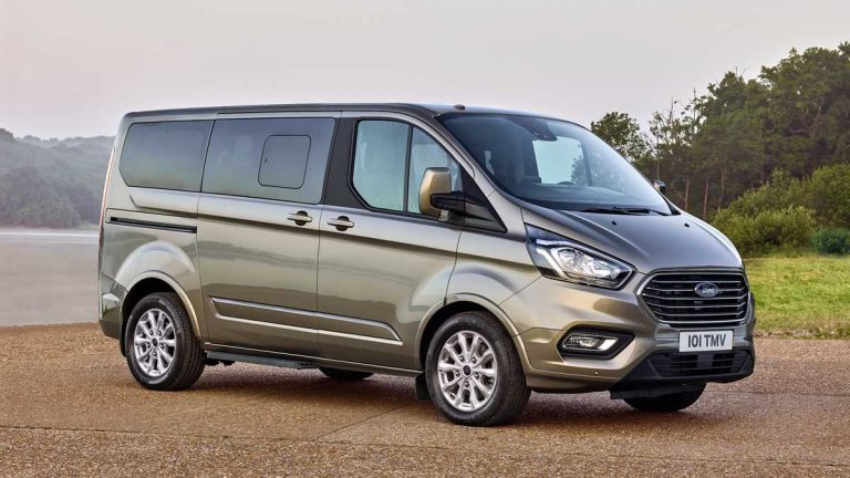 ford tourneo interior