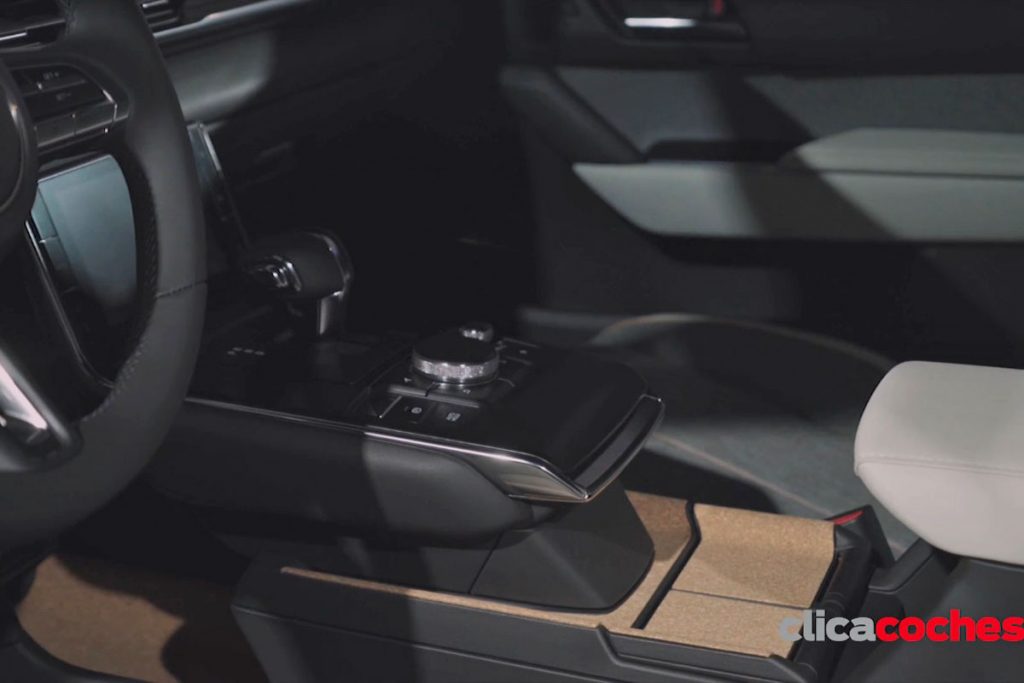 mazda mx-30 vídeo