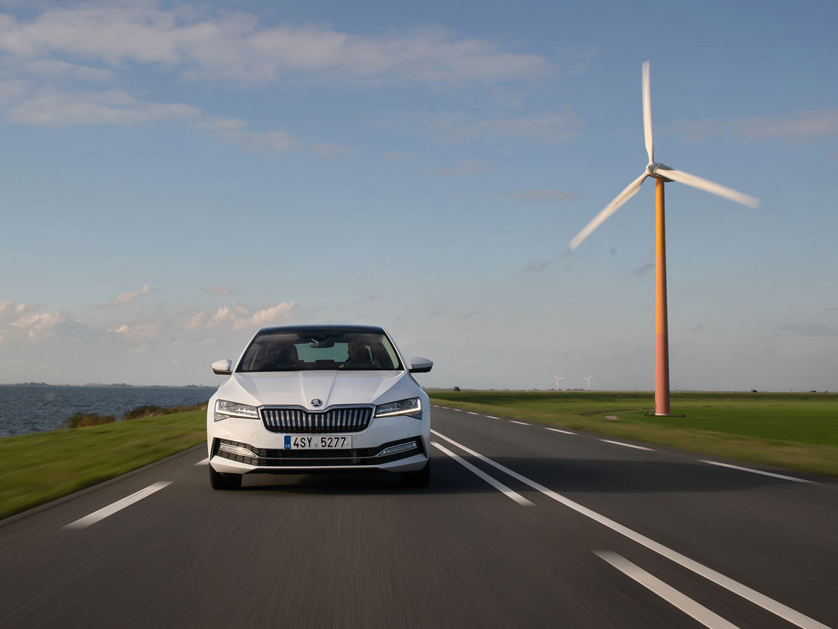 skoda superb iv híbrido