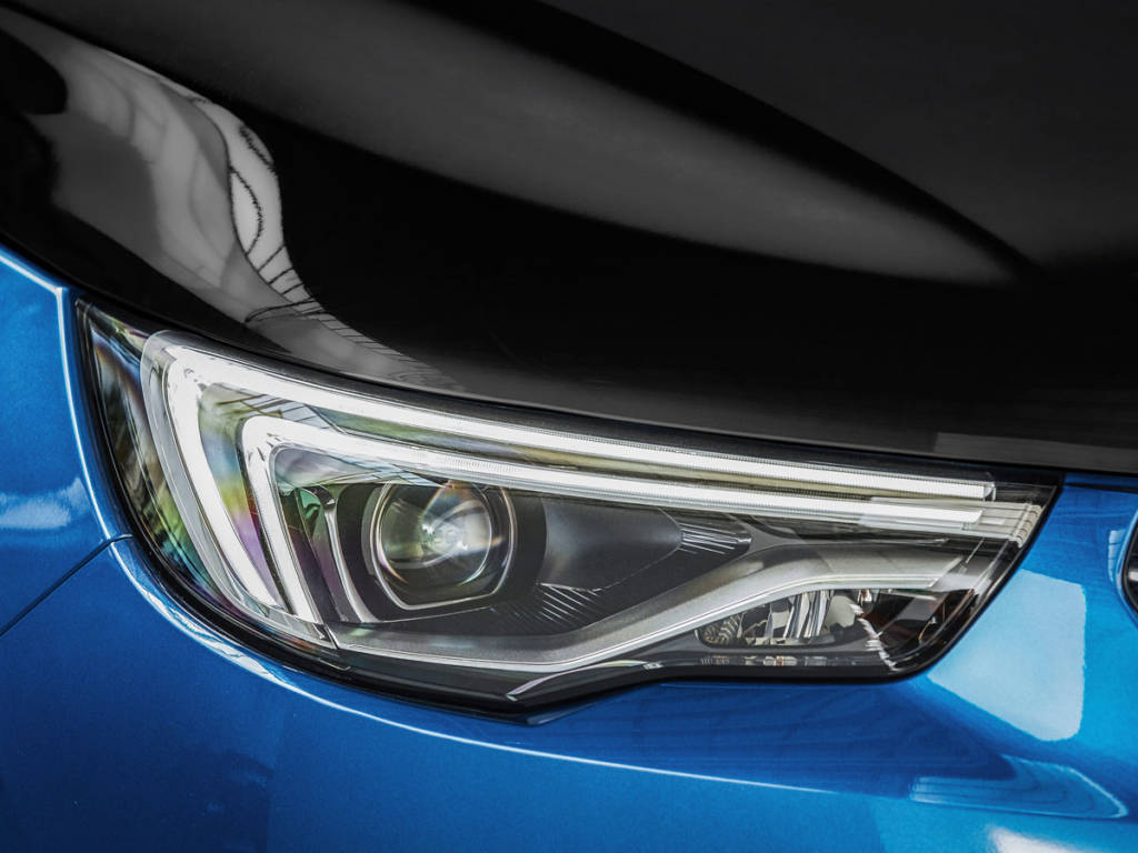 Opel Grandland X Hybrid 4 2020