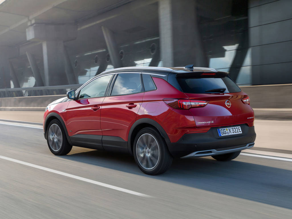 Opel Grandland X Hybrid 4 2020
