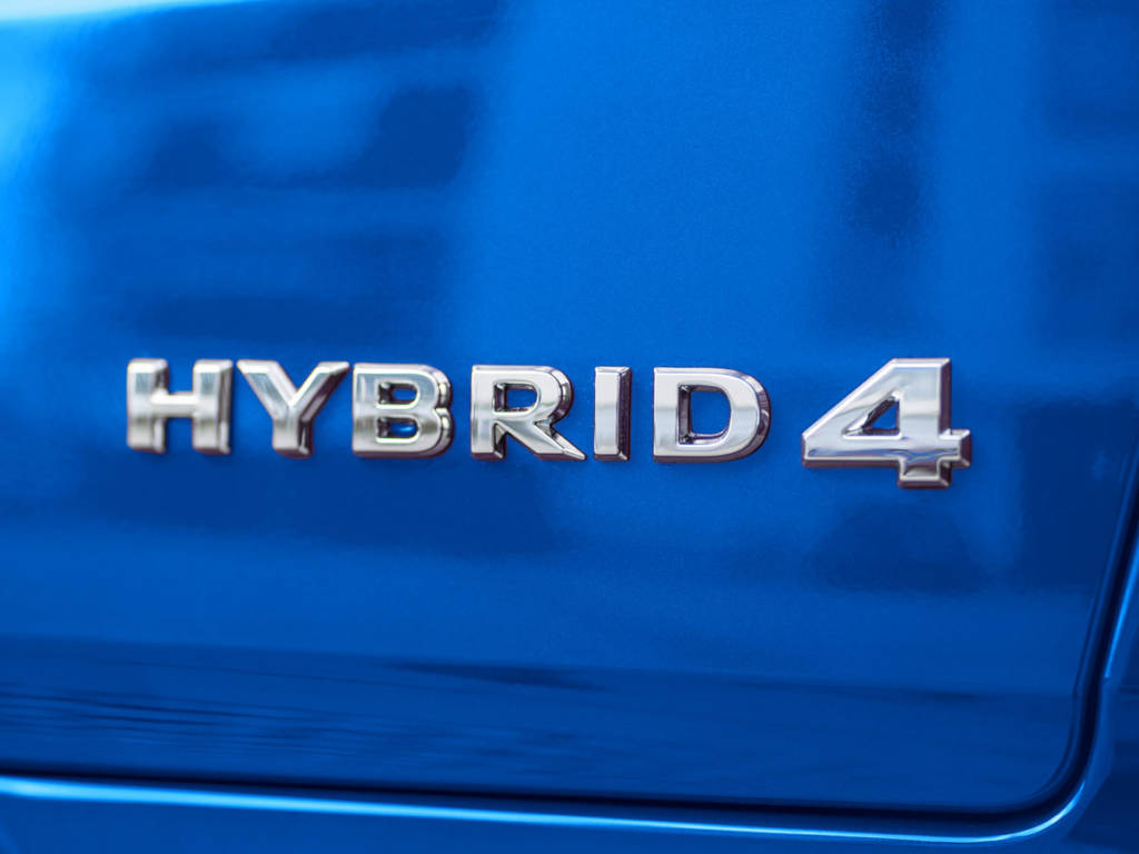 Opel Grandland X Hybrid 4 2020