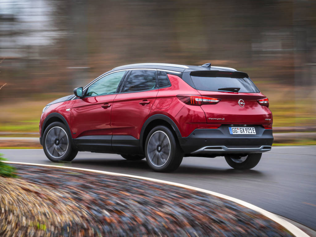 Opel Grandland X Hybrid 4 2020