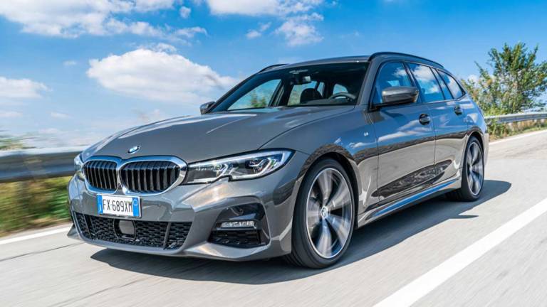 Serie 3 Touring interior