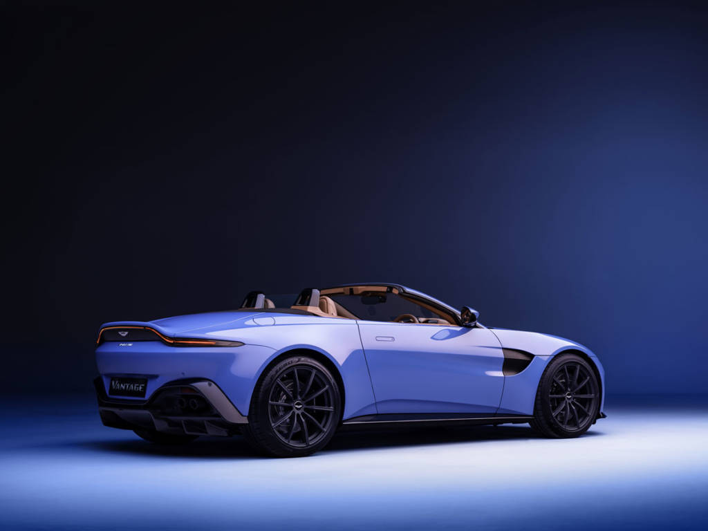 Aston Martin Vantage Roadster