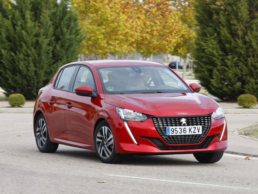 Prueba Peugeot 08 Allure Puretech 100 2020