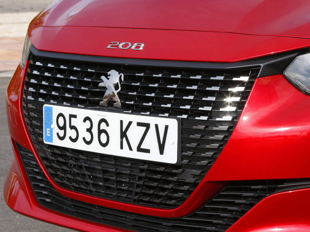 Prueba Peugeot 08 Allure Puretech 100 2020