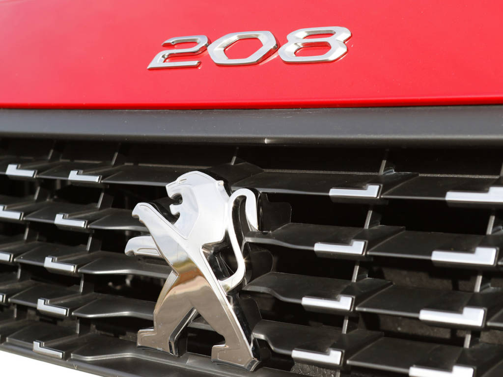 Prueba Peugeot 08 Allure Puretech 100 2020