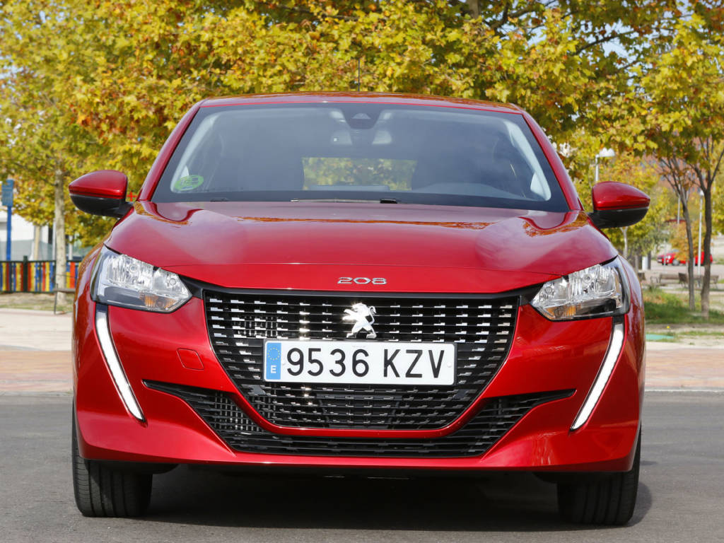 Prueba Peugeot 08 Allure Puretech 100 2020