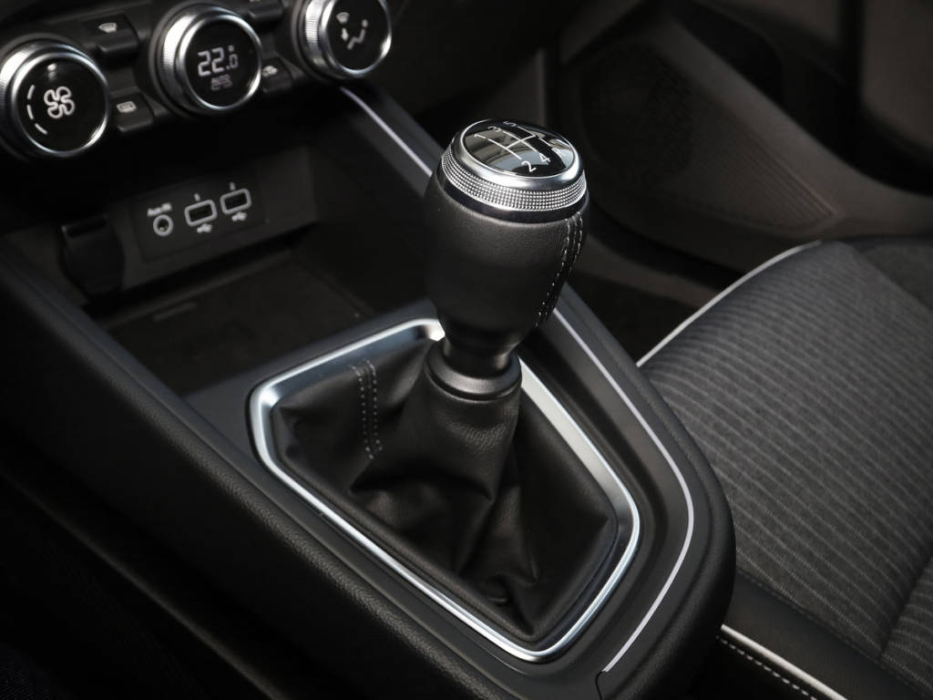 Prueba Peugeot 08 Allure Puretech 100 2020