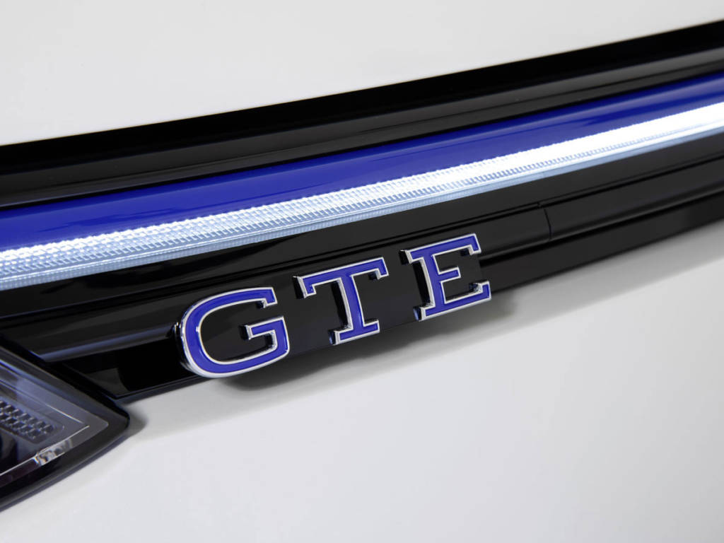 Volkswagen Golf GTE 2020