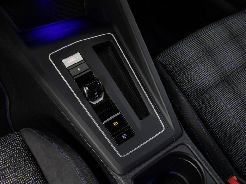 Volkswagen Golf GTE 2020