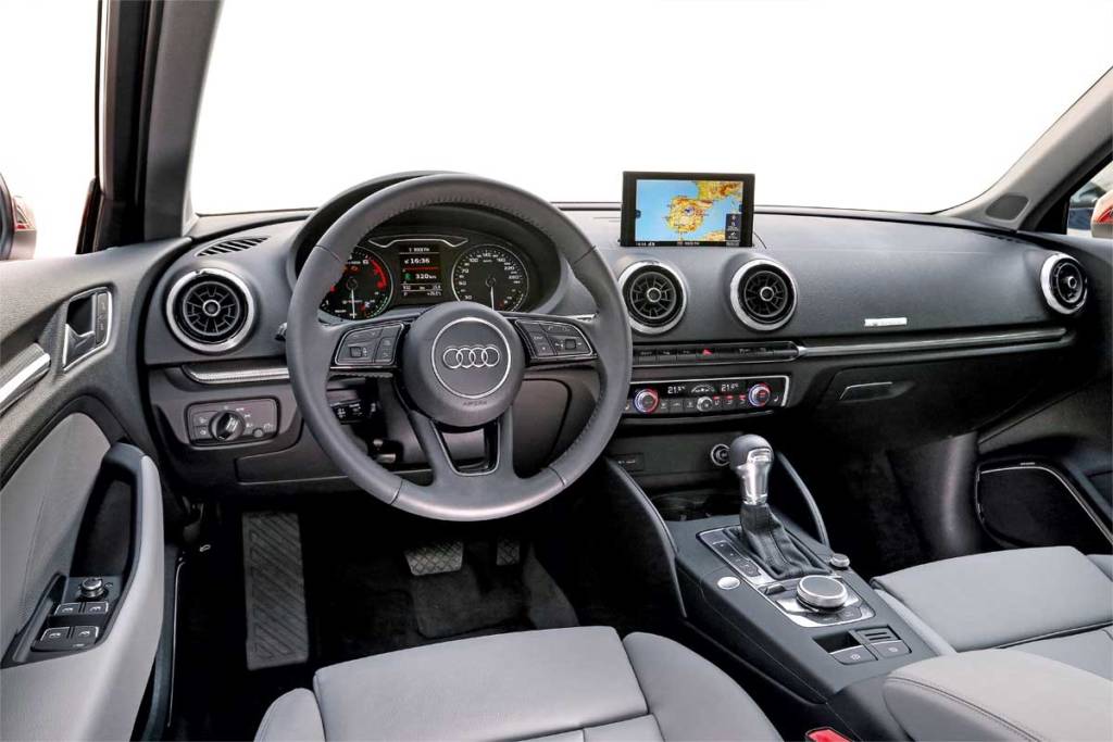 audi a3 g-tron interior