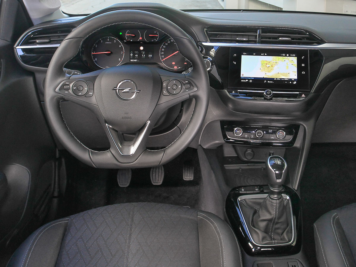 Opel Corsa, interior en 360 grados Clicacoches