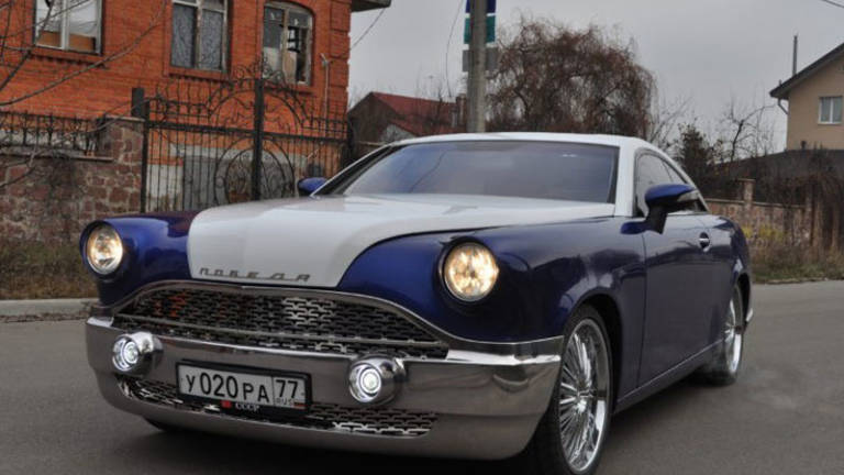 Preparador coches clásicos soviéticos