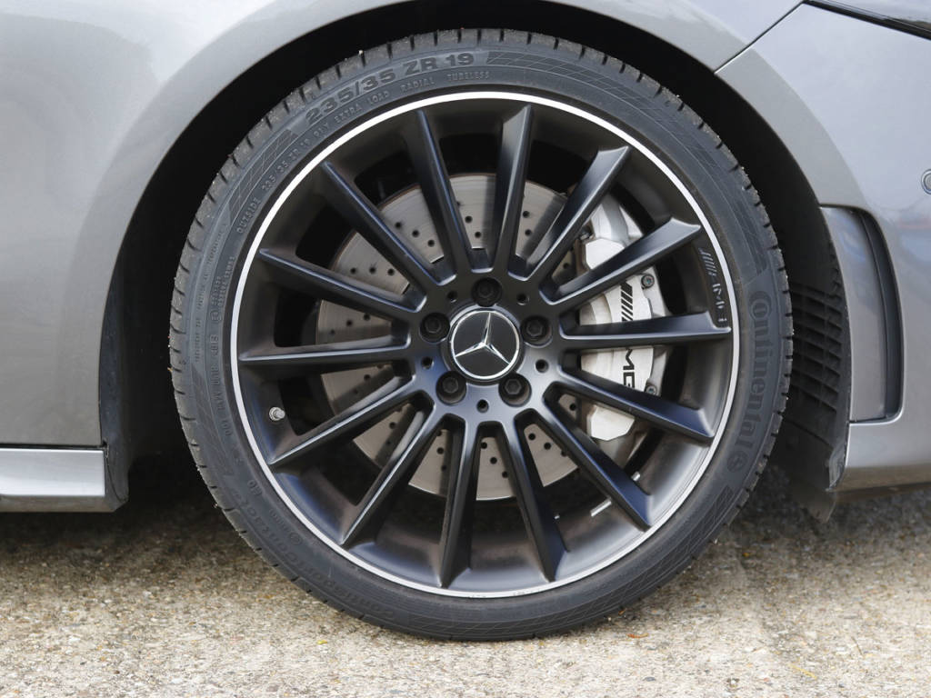 Prueba Mercedes-AMG A 35