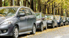 coche-aparcado-calle