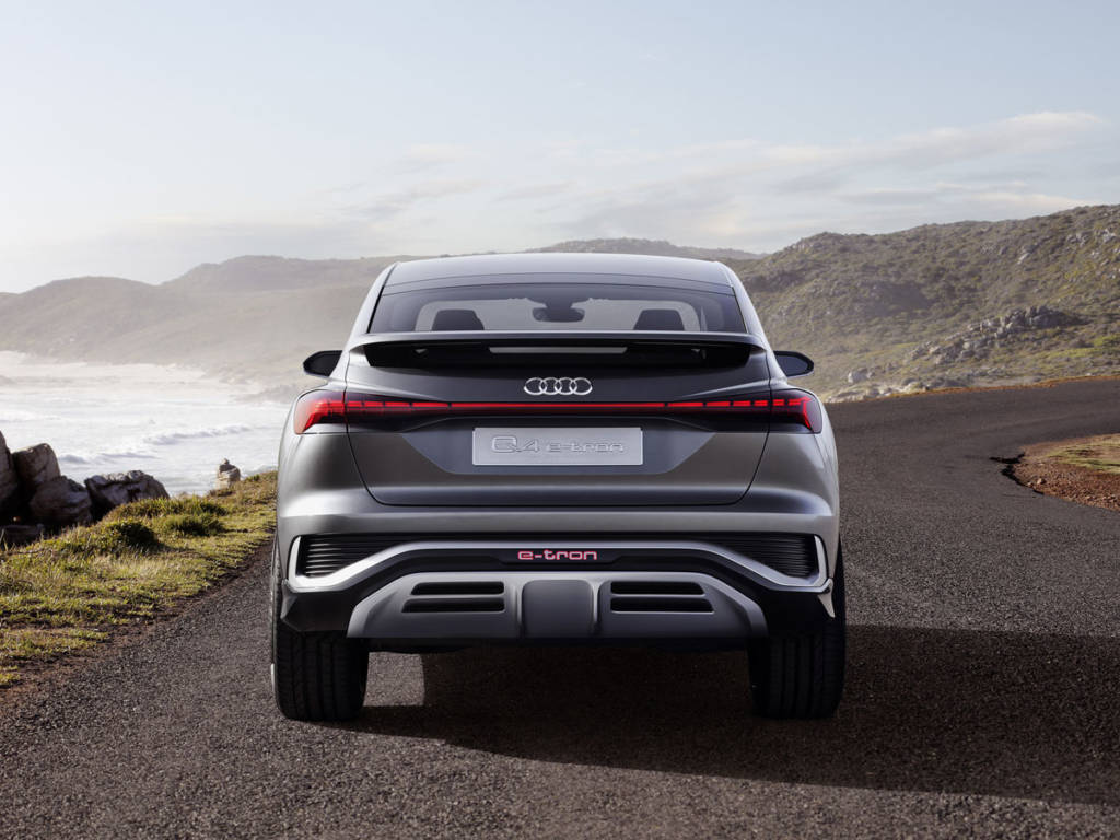 Audi Q4 Sportback e-tron 2020 concept