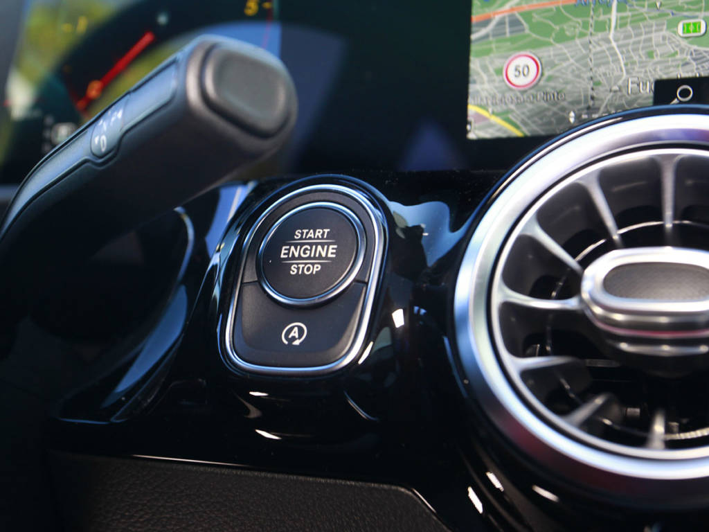 Prueba Mercedes-Benz GLA 200d 2020