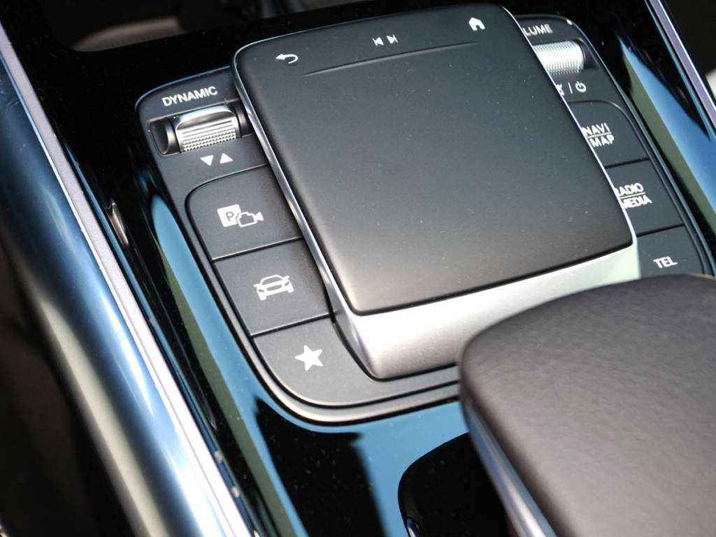 Prueba Mercedes-Benz GLA 200d 2020