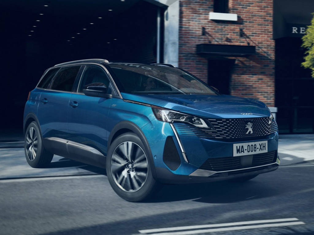 Peugeot 5008 2021