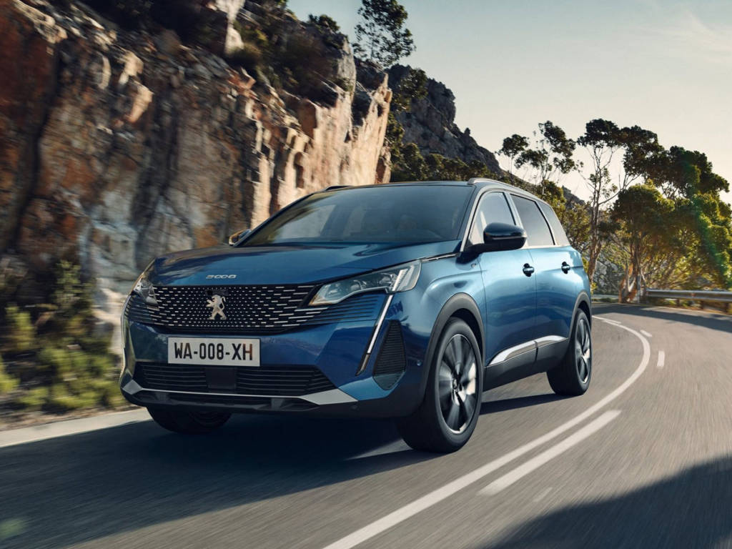 Peugeot 5008 2021