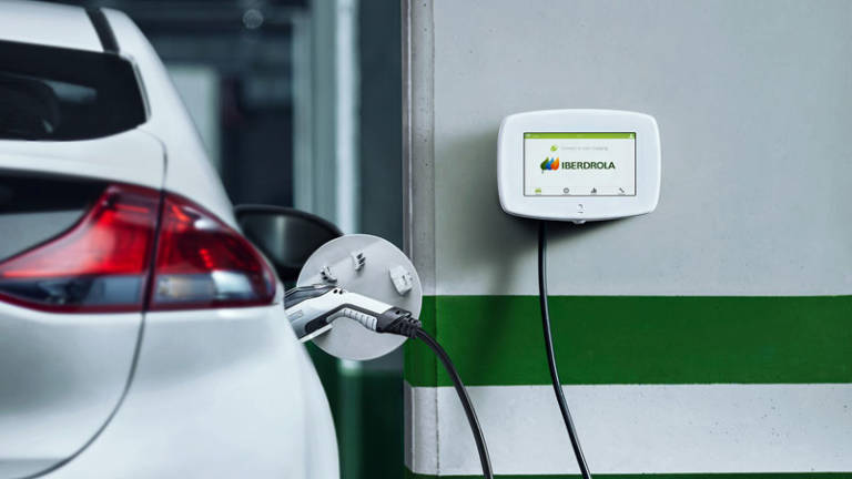 Punto recarga Smart Mobility Iberdrola