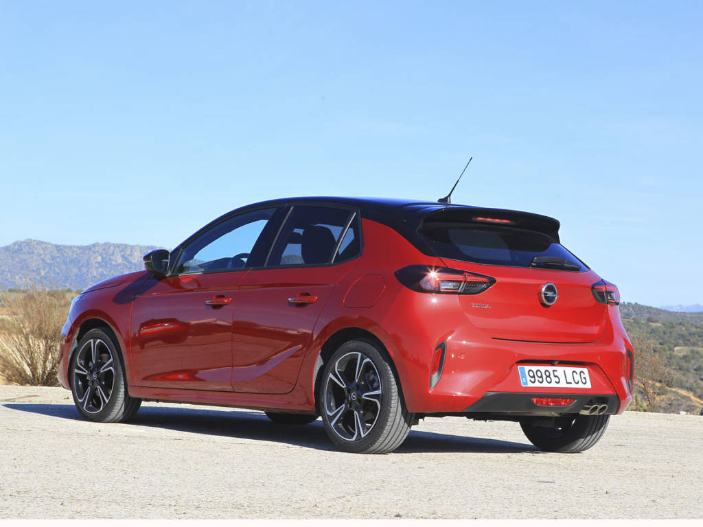 Comparativa Opel Corsa 1.2T 130 GS-Line 2020