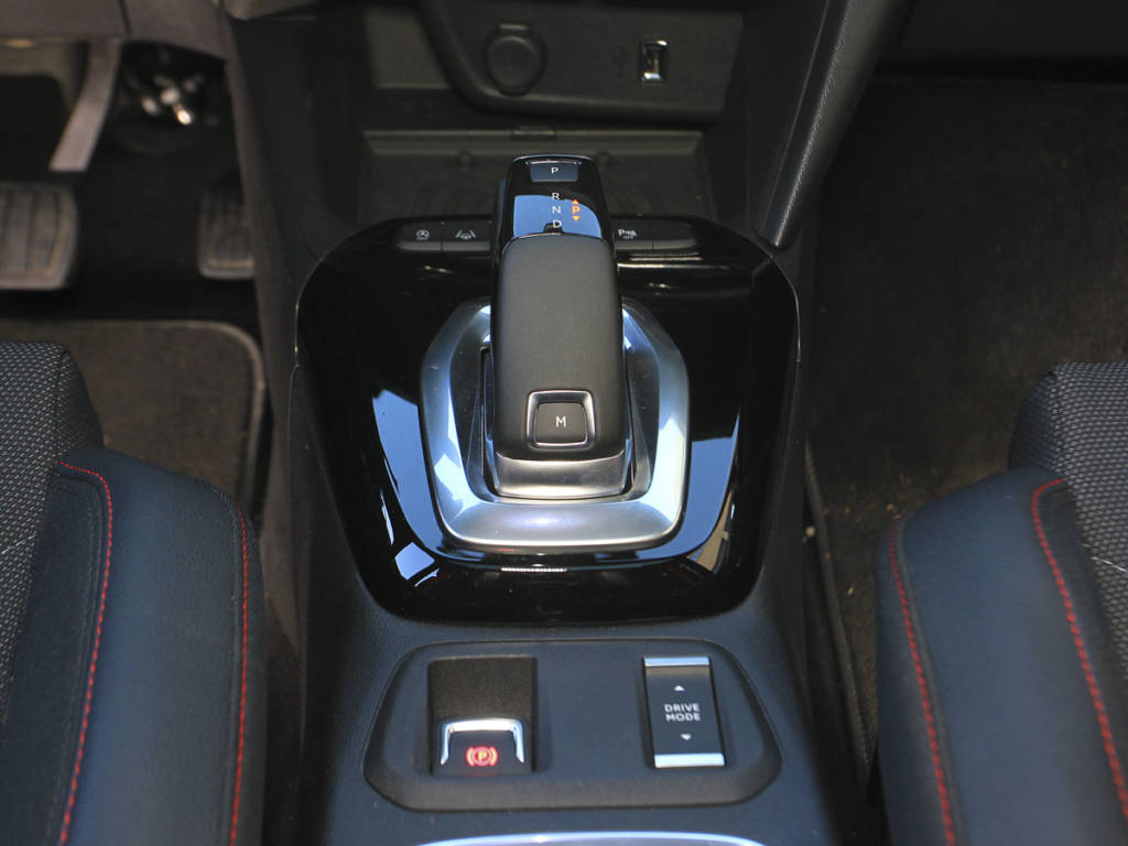 Comparativa Opel Corsa 1.2T 130 GS-Line 2020